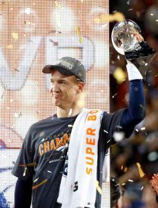 Denver Broncos' quarterback Peyton Manning holds the Vince Lombardi Trophy after the Broncos defeated the Carolina Panthers in the NFL's Super Bowl 50 football game in Santa Clara, California February 7, 2016. REUTERS/Mike Blake